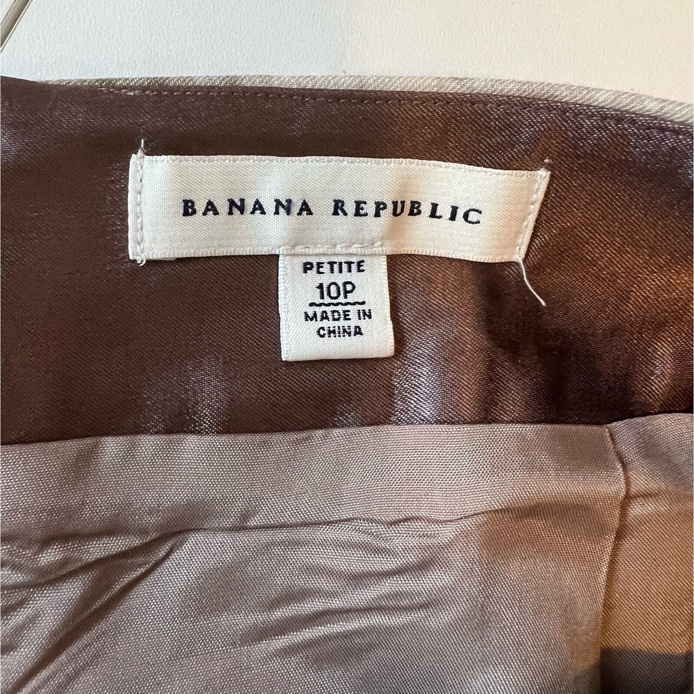 Banana Republic Beautiful Taupe Floral Skirt Knee Length Size 10P Linen Blend - Picture 8 of 10